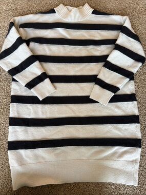 Striped Black and White Long Sleeve Sweater Dress